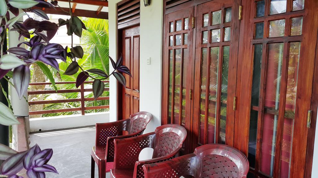 Splendid Lodge Mirissa Buitenkant foto